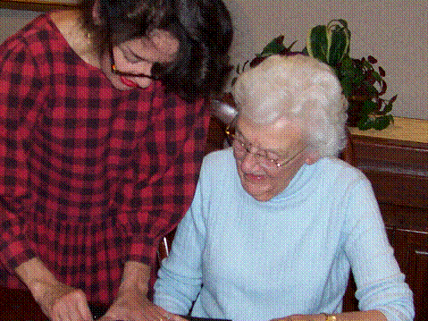 tess almendarez lojacono